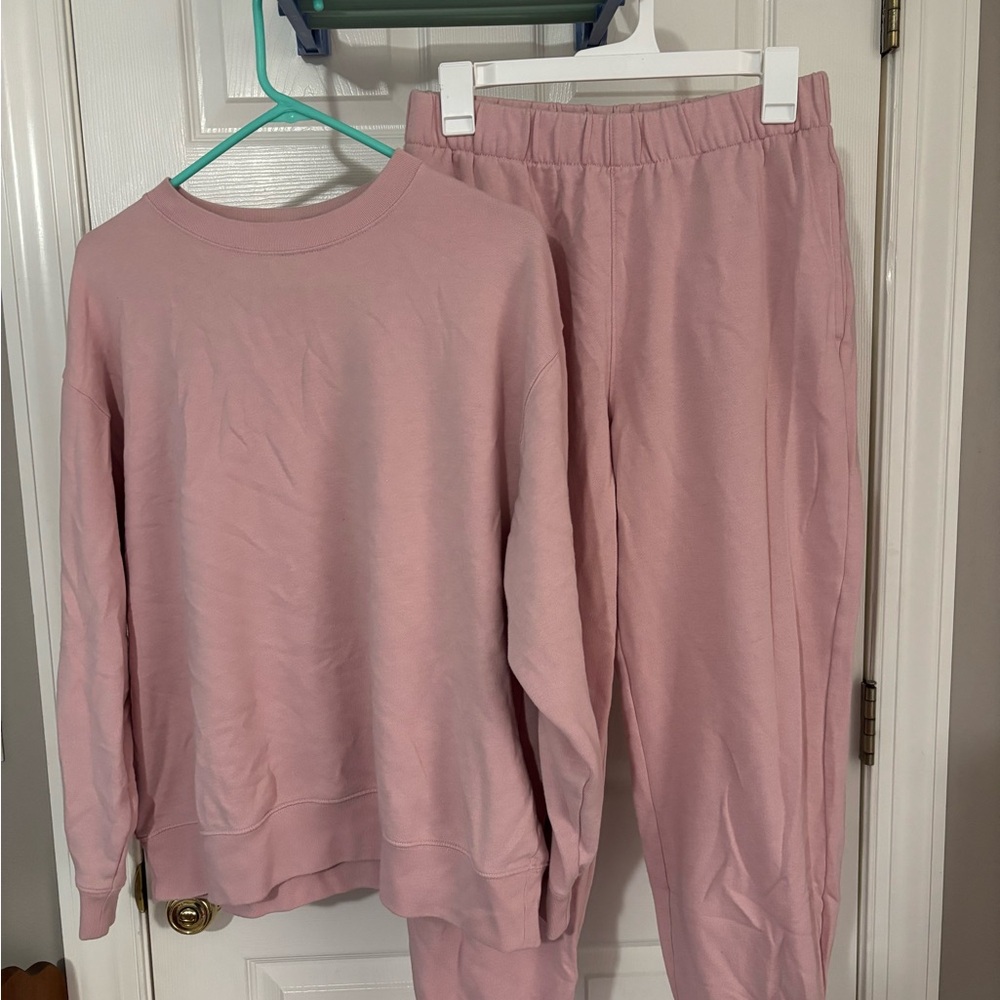 GAP Soft Pink Lounge Set